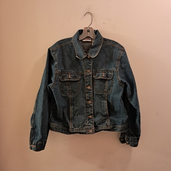 bill blass Jackets & Blazers - Bill Blass Denim Jacket Women's Medium M Trucker Style Cropped Classic